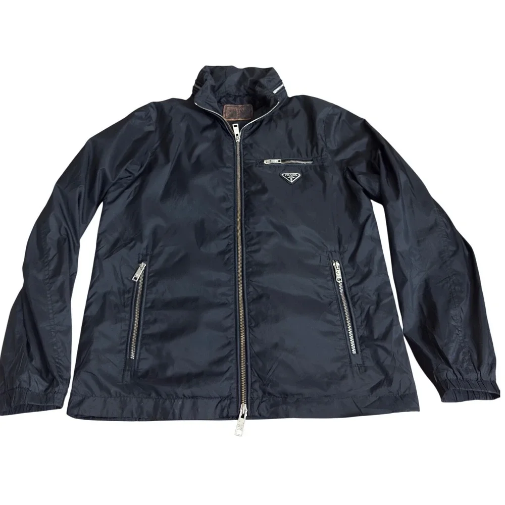 Prada Milano Black Nylon Windbreaker Jacket Packable Hood Triangle Logo Mens 46